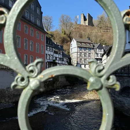 Remise An Der Rur * Monschau